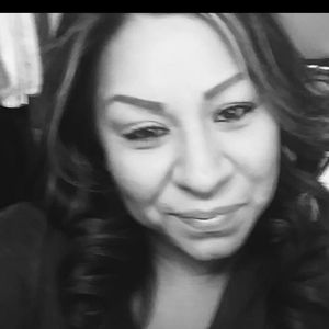 Meet your Posher, Becky